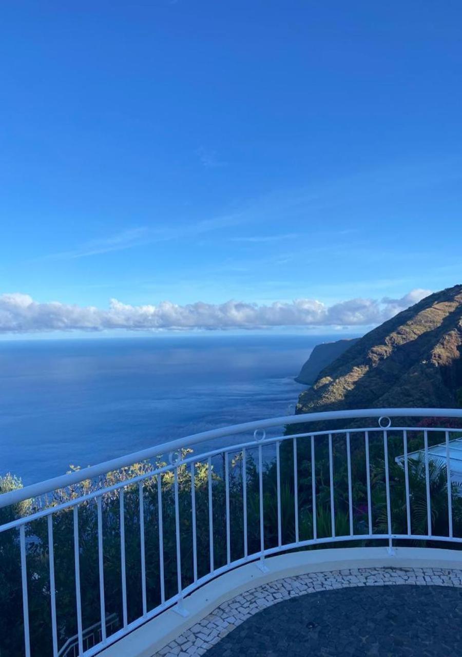 The Best Sea View In Madeira - Casa Farol Фажан-да-Овель Экстерьер фото