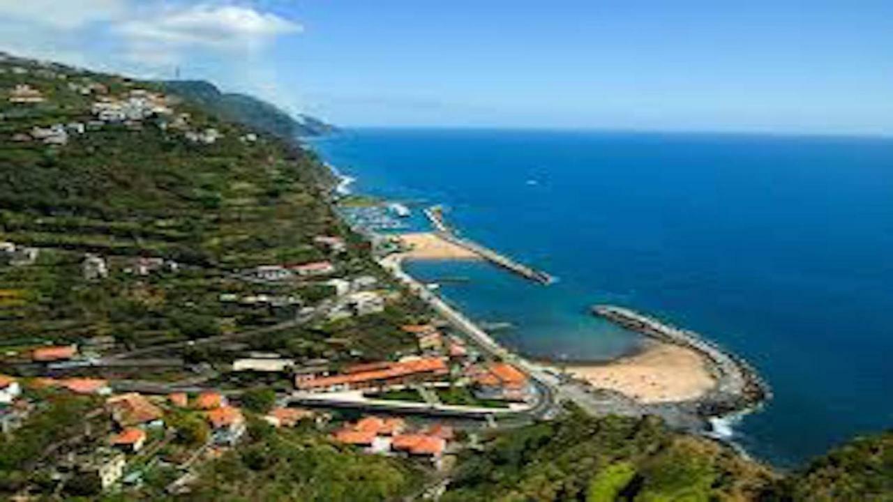 The Best Sea View In Madeira - Casa Farol Фажан-да-Овель Экстерьер фото